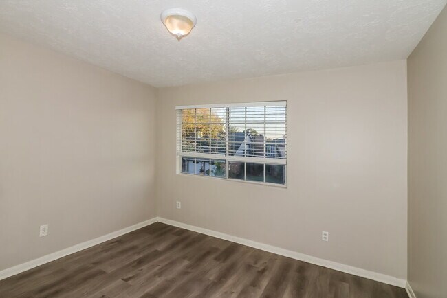 Building Photo - 8530 Wild Basin Dr