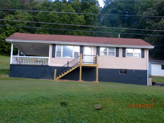 Primary Photo - 337 Lucy Rd