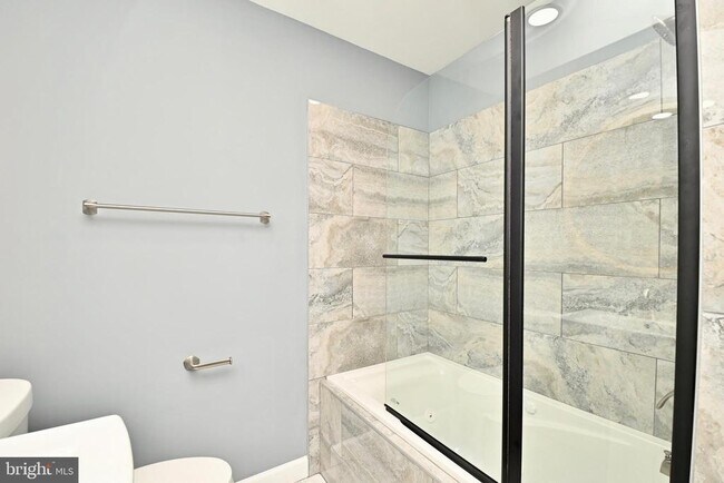Building Photo - 2125 Ferguson Pl