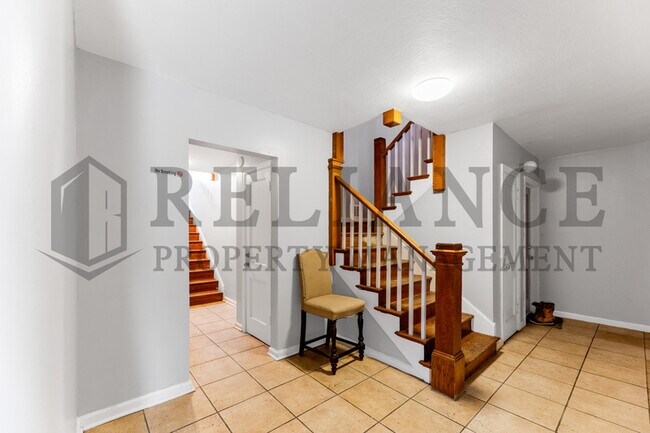 Building Photo - 3304 E Douglas Ave