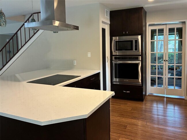 Building Photo - 3916 Amy Cir