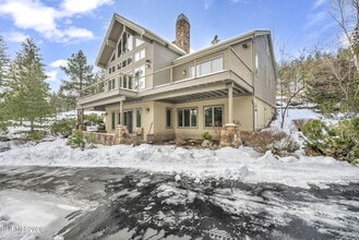 Building Photo - 54 Bennington Ct