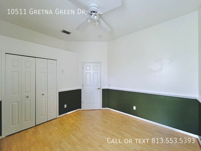 Building Photo - 10511 Gretna Grn Dr
