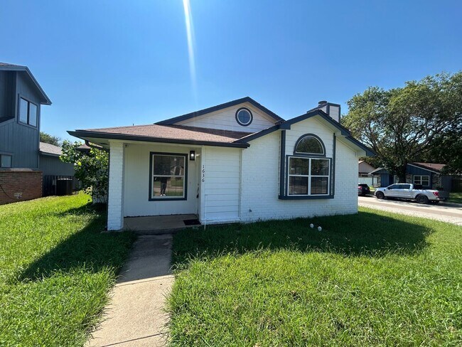 Primary Photo - At such an affordable rental rate, this ho...
