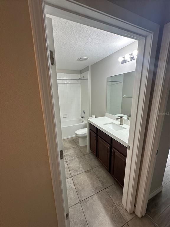 Building Photo - 903 Zone Tailed Hawk Pl