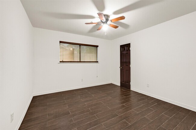 Building Photo - 11427 Sagegrove Ln
