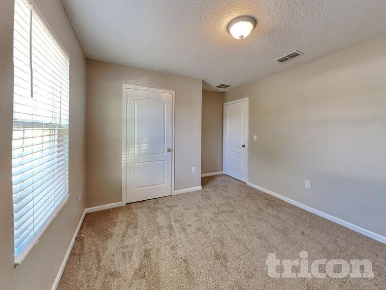 Building Photo - 12043 Sea Grove Pl