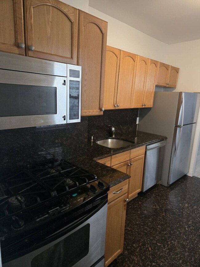 Building Photo - 21-38-38 73rd St