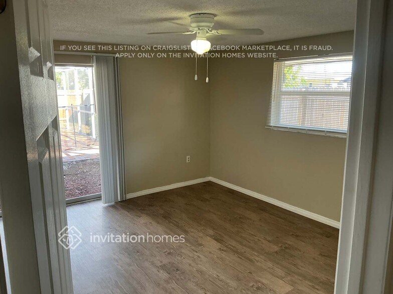 Building Photo - 178 Sandhurst Dr