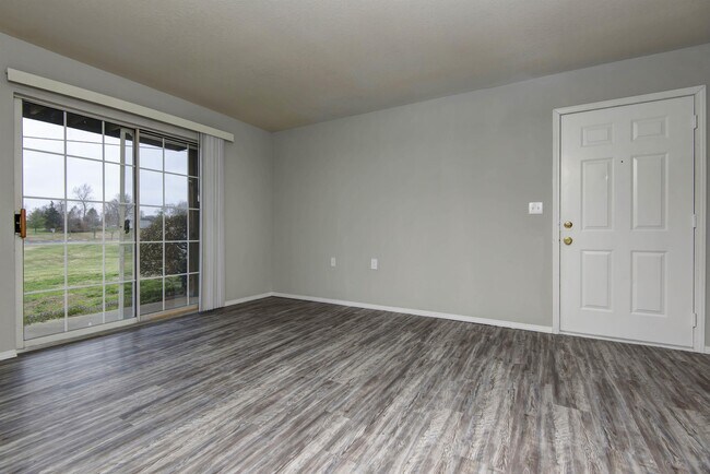 Building Photo - 3440 E Lombard St