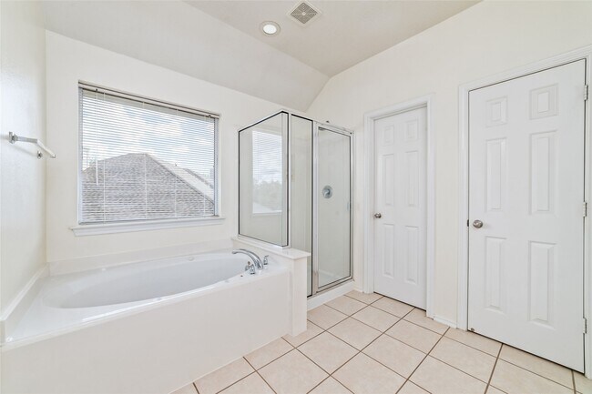Building Photo - 12615 Egret Hill Ct