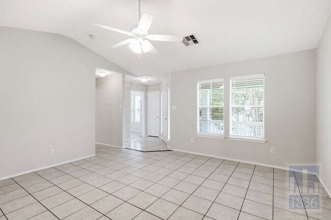 Building Photo - 437 Sampson