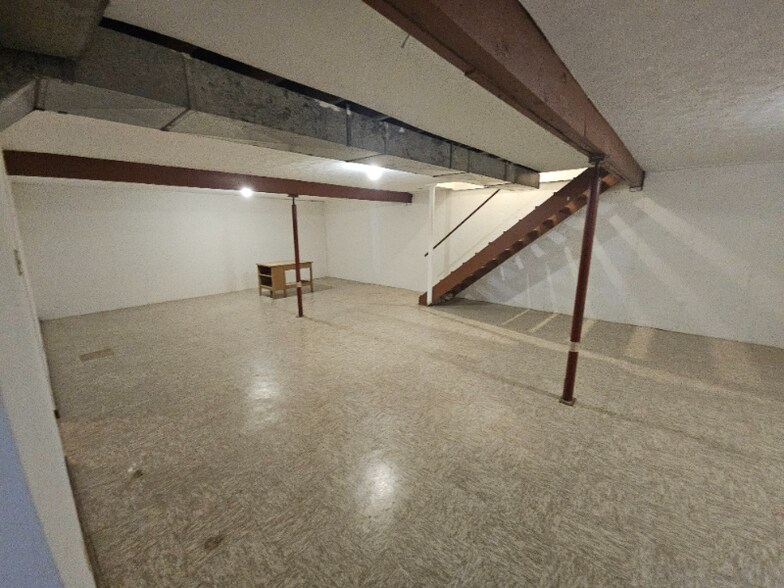 Building Photo - 1555 Vista Ridge Dr