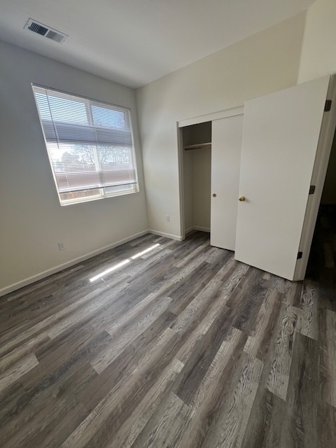 Building Photo - 309 Queencrest Ct