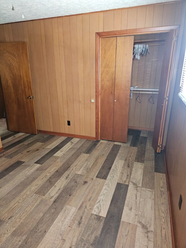 Building Photo - 232 Reed Hollow Rd