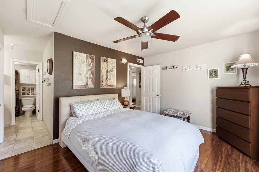 Building Photo - 1650 Upper Ironhorse Loop