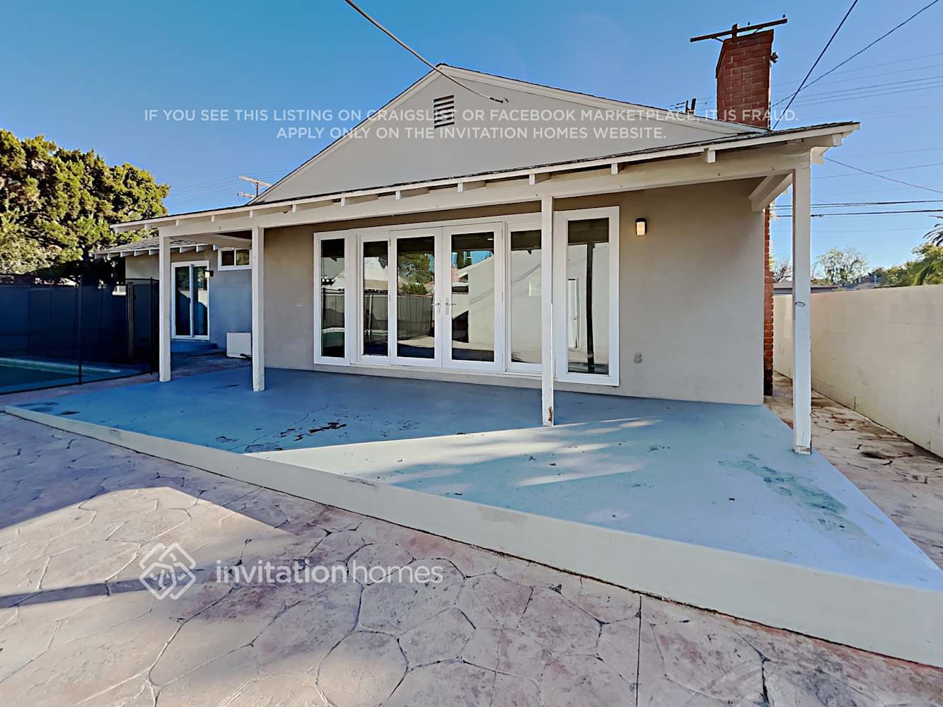 Building Photo - 10249 Lemona Ave