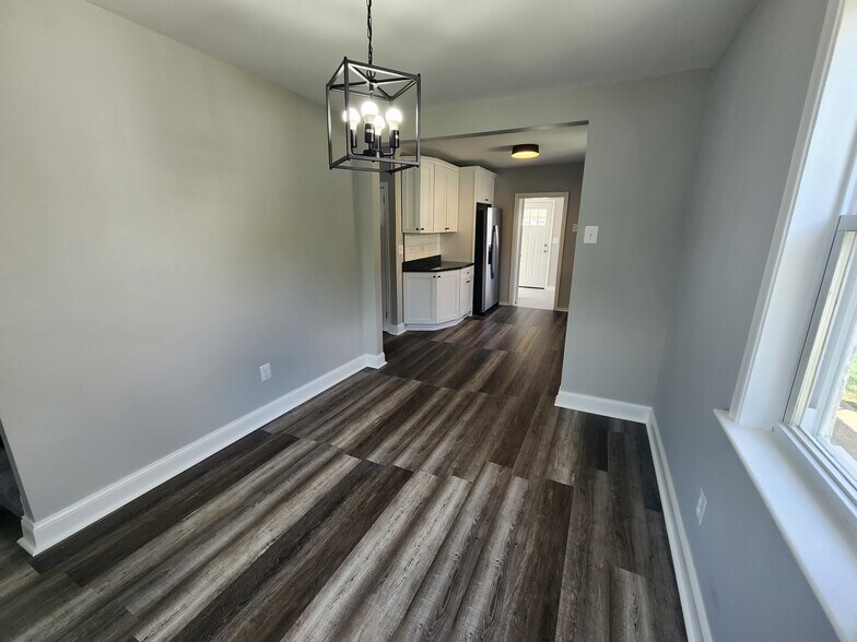 Dining room - 1023 Lawnton Ter