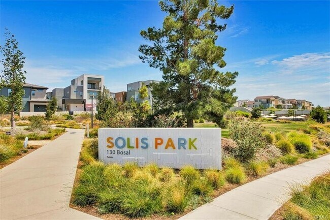 Building Photo - 322 Tank