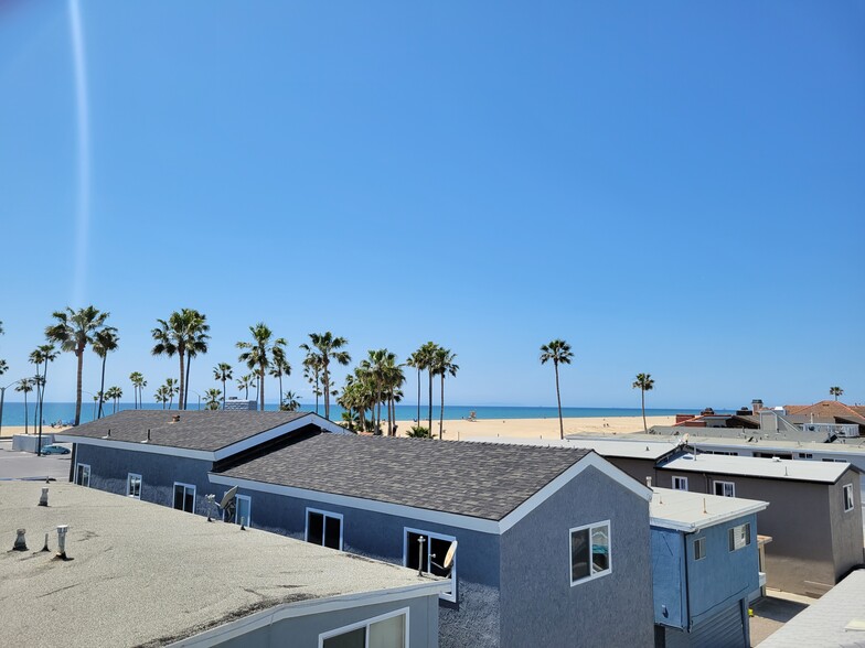 View from Rooftop - 511 E Balboa Blvd