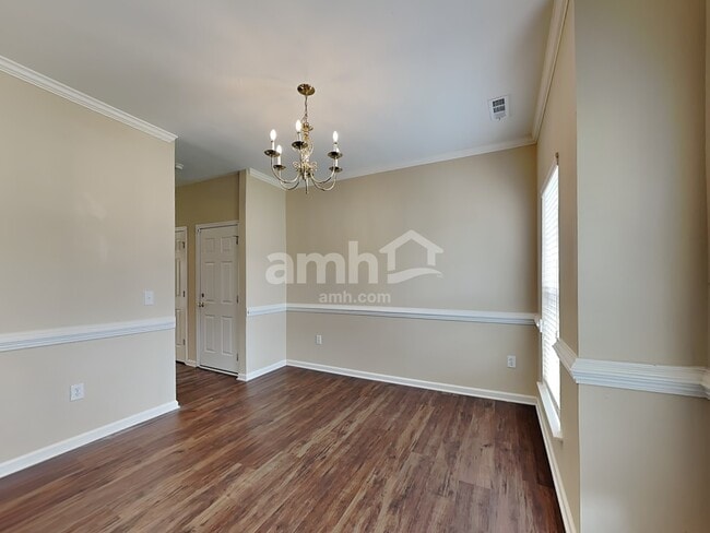 Building Photo - 405 Bedstraw Ct
