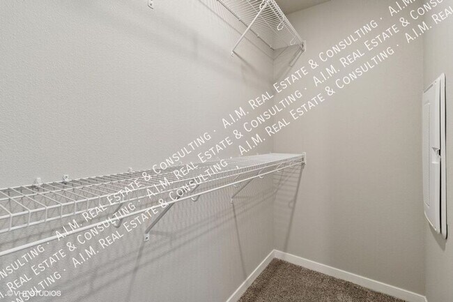 Building Photo - 124	Buffalo Avenue SW-