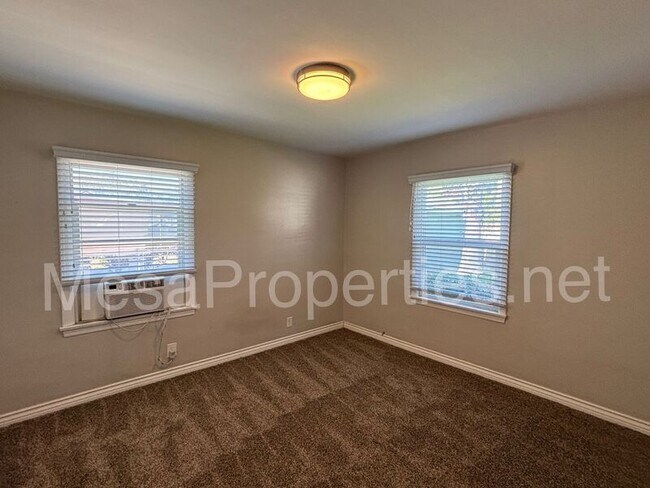 Building Photo - 1243 N College Way