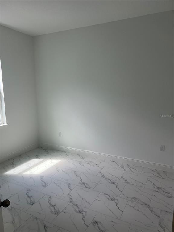 Building Photo - 10171 Pearson Ave