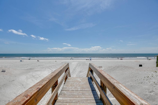 Building Photo - 2208 OCEAN S Dr