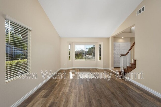 Building Photo - 1366 Eldean Ln