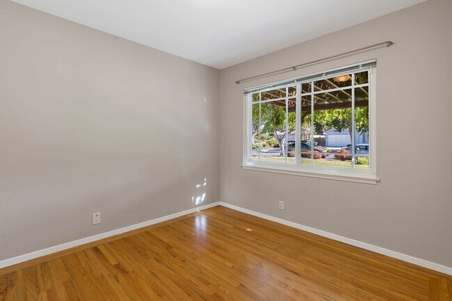 Building Photo - Sunnyvale West House FOR RENT - $4,500/mo