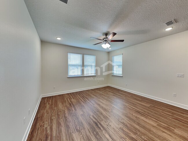 Building Photo - 2970 Rolling Acrs Rd