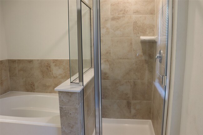 Building Photo - 20807 Sheffield Pk Dr