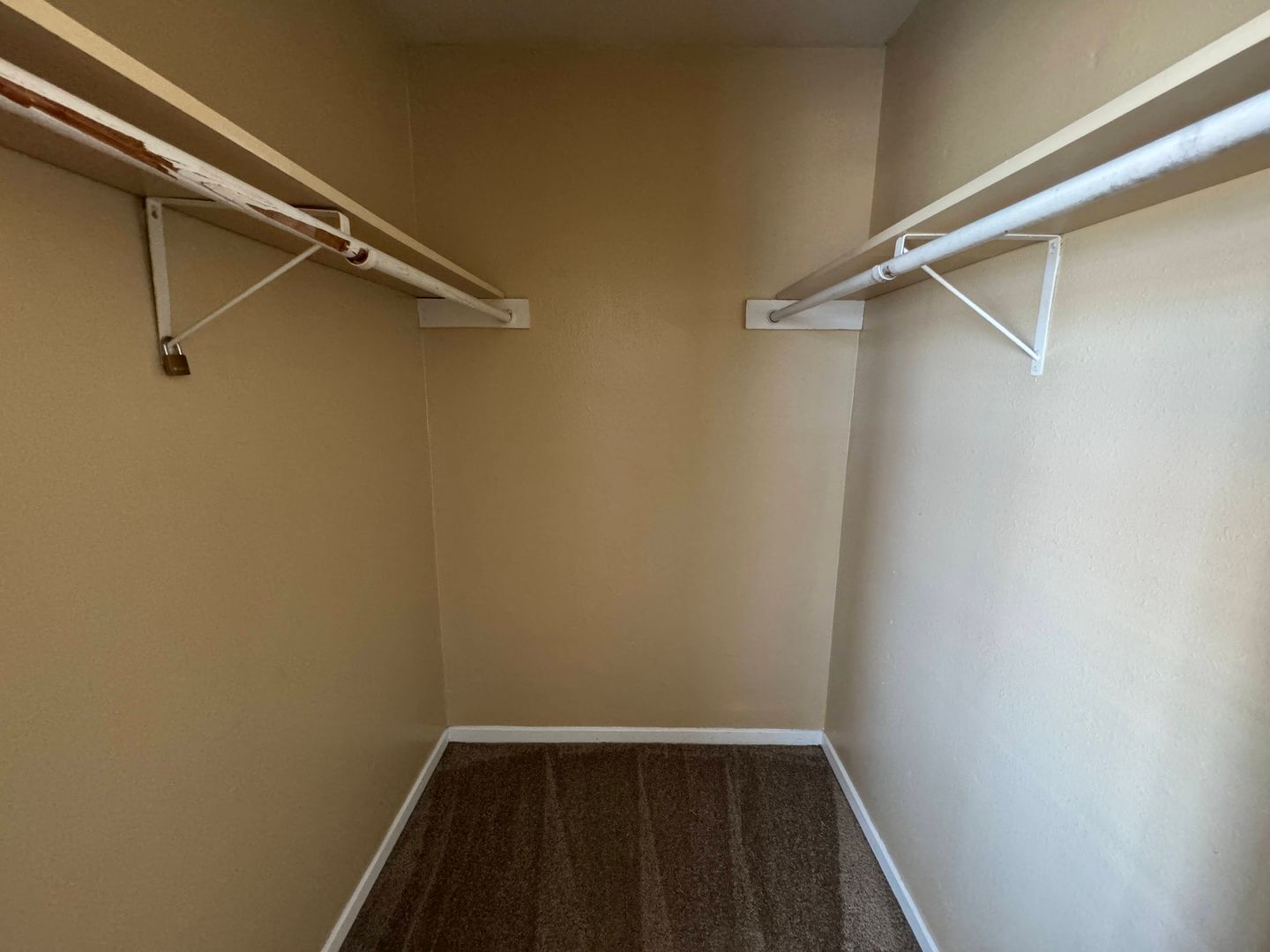 Building Photo - 1102 Covey Ln