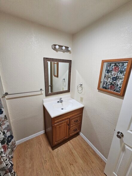 Bathroom - 305 Pulliam St