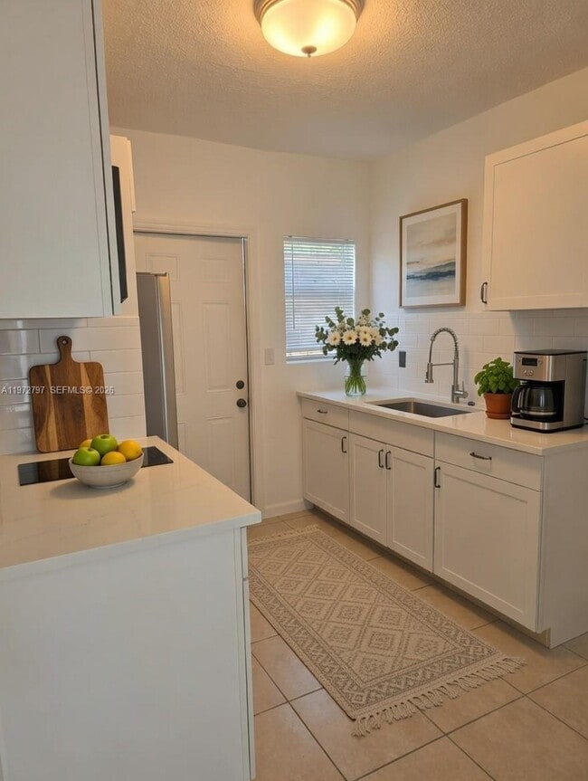 Building Photo - 632 NW 14th Terrace