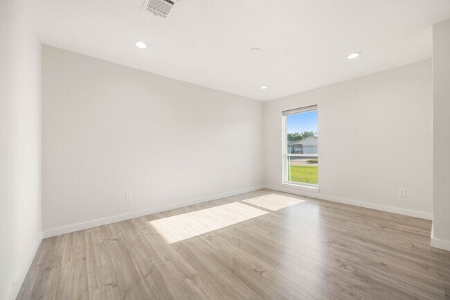 Building Photo - 6235 Weststar Ln