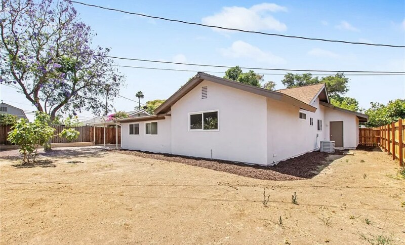 Building Photo - 8902 Sherman Dr