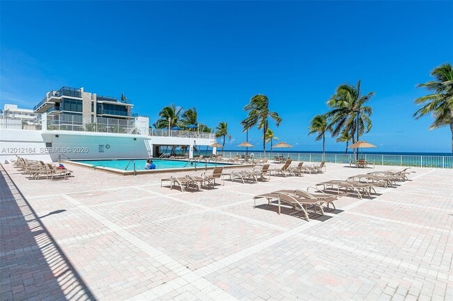 Building Photo - 2401 S Ocean Dr