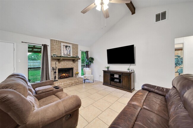 Building Photo - 31723 Ironwood Dr