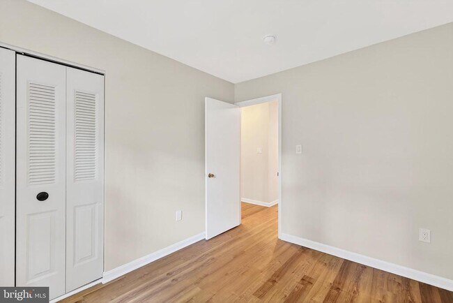 Building Photo - 7306 Eggar Woods Ln