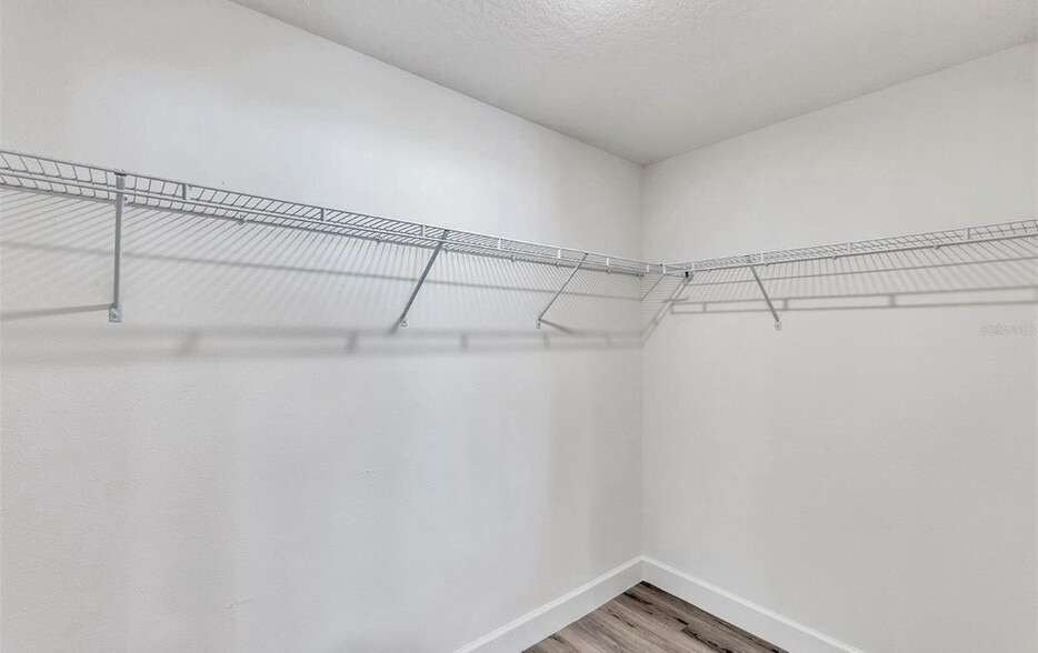 Building Photo - 15145 SW 65th Avenue Rd