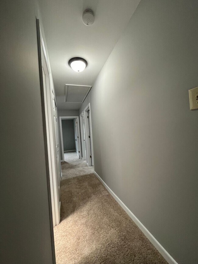 Building Photo - Two-Story Colonial in Henrico