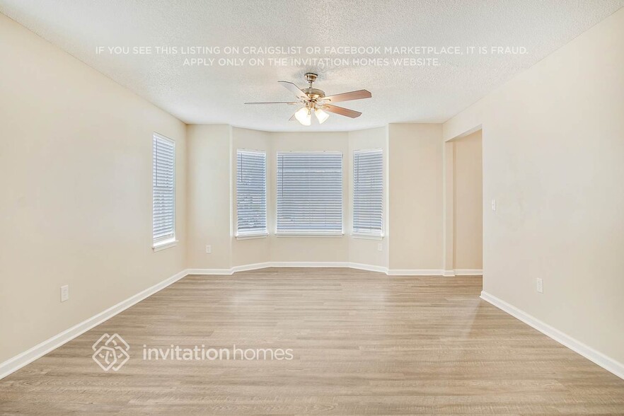 Building Photo - 7330 Cherry Laurel Dr