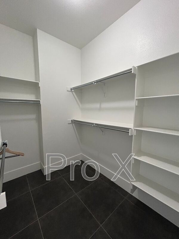 Building Photo - 606 Mill Pond Wy