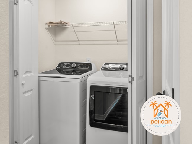 Building Photo - Move-In Ready Home in a Desirable Community