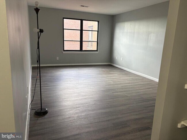 Building Photo - 6317 Park Heights Ave