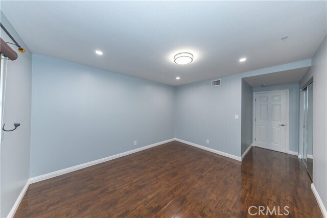 Building Photo - 4661 Woodhaven Dr