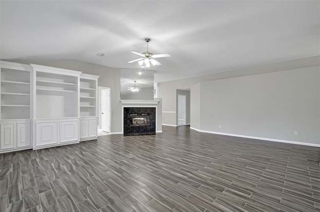 Building Photo - 38 Tivoli Garden Ct