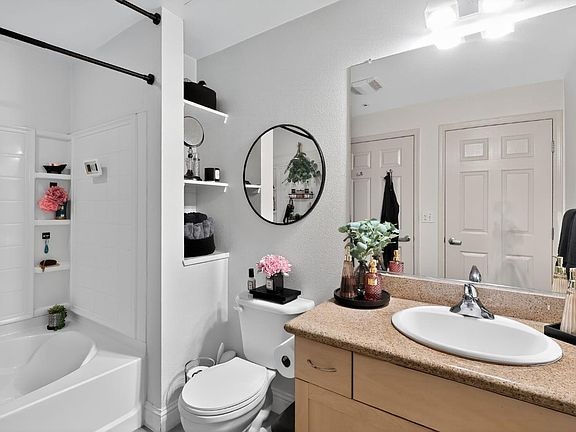 Building Photo - 1550 Technology Dr